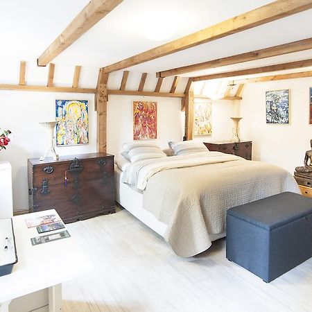 Bed & Breakfast Of Art Amsterdam Room photo